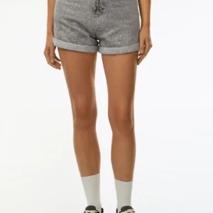 Mom-fit denim shorts with cuffs